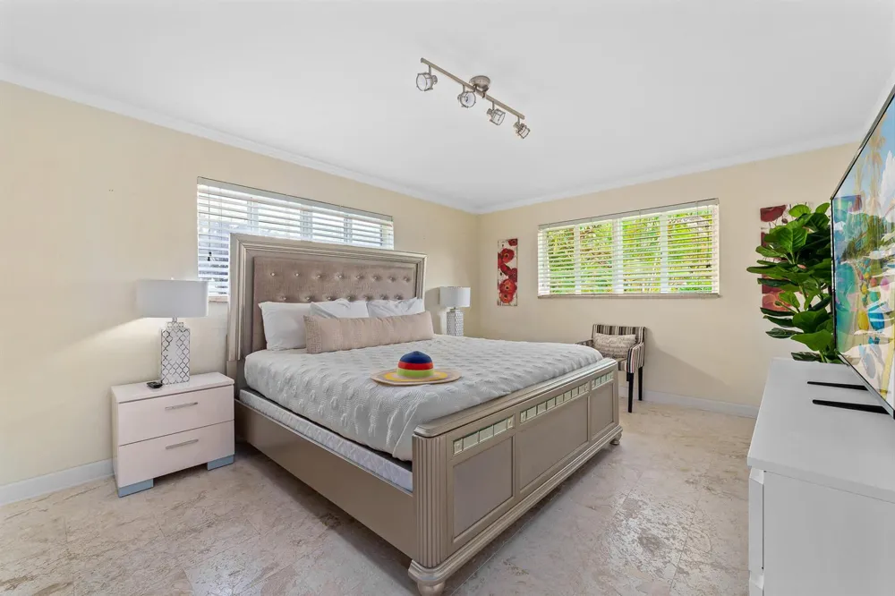 2757 NE 14th Avenue Wilton Manors, FL 33334