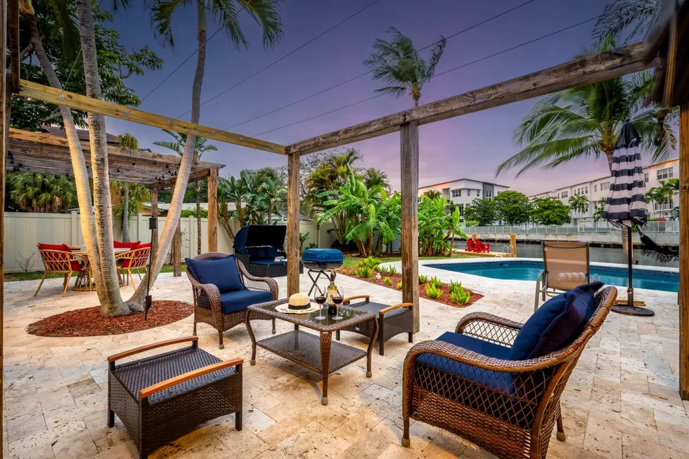 2757 NE 14th Avenue Wilton Manors, FL 33334