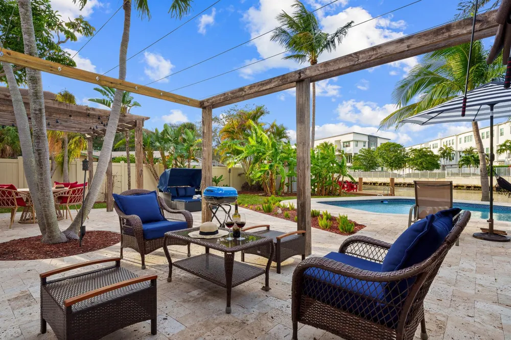 2757 NE 14th Avenue Wilton Manors, FL 33334