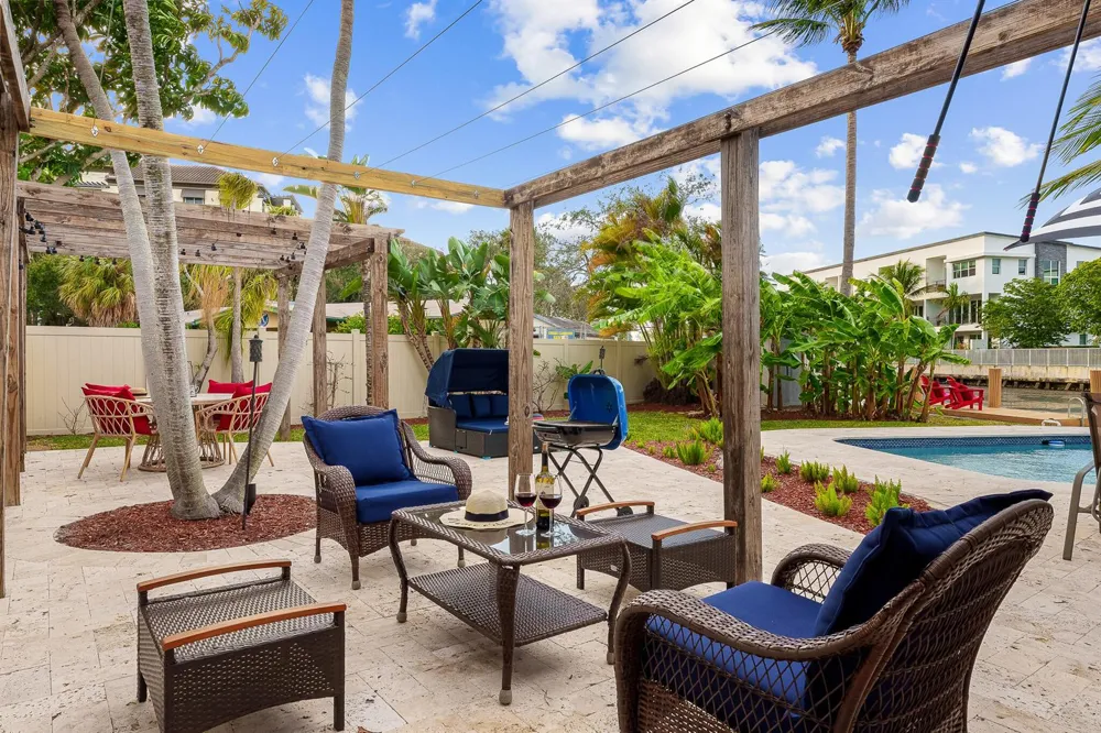 2757 NE 14th Avenue Wilton Manors, FL 33334