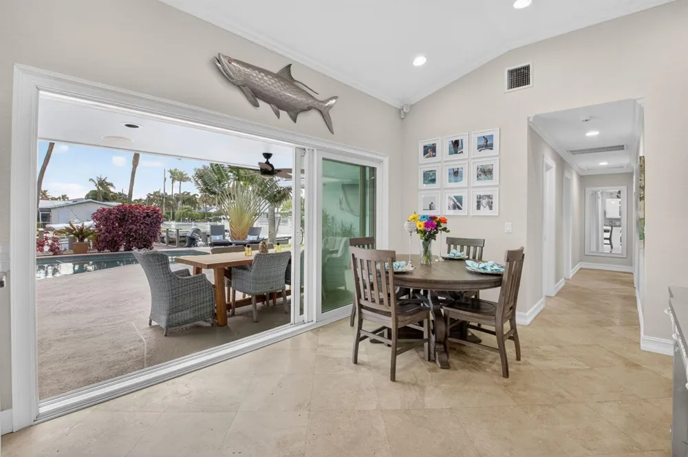 5800 NE 7th Avenue Boca Raton, FL 33487