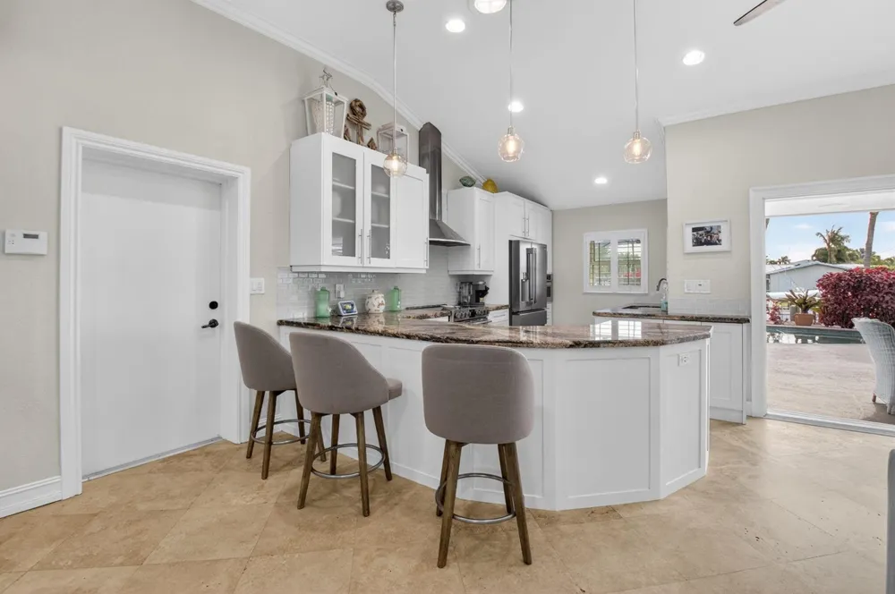 5800 NE 7th Avenue Boca Raton, FL 33487