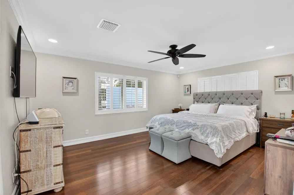 5800 NE 7th Avenue Boca Raton, FL 33487