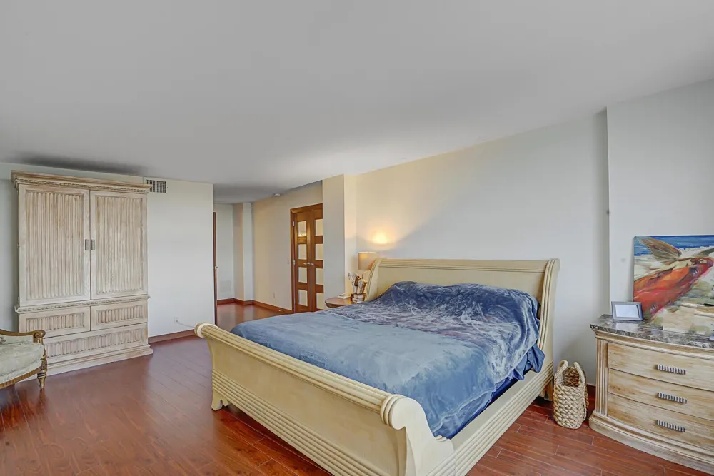 2295 S Ocean Boulevard #619 Palm Beach, FL 33480