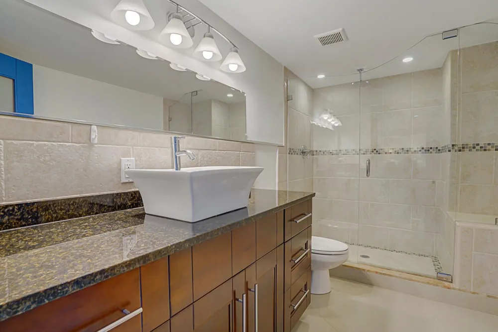 2295 S Ocean Boulevard #619 Palm Beach, FL 33480