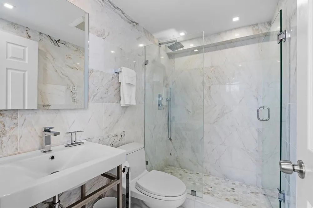 401 Peruvian Avenue #3020 Palm Beach, FL 33480