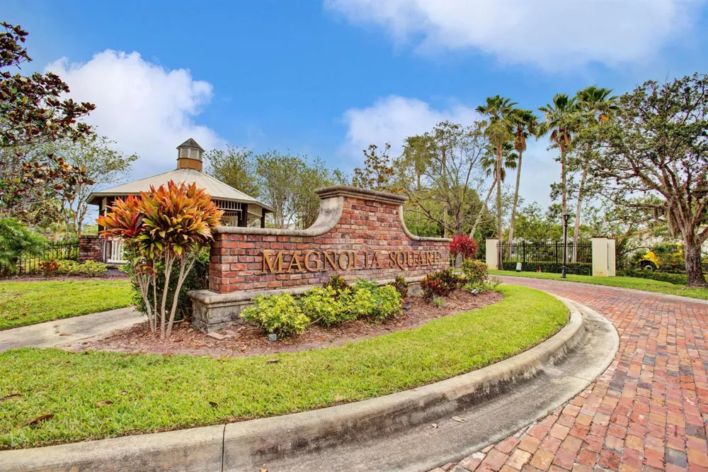 3343 Liberty Square Way #104 Fort Pierce, FL 34982