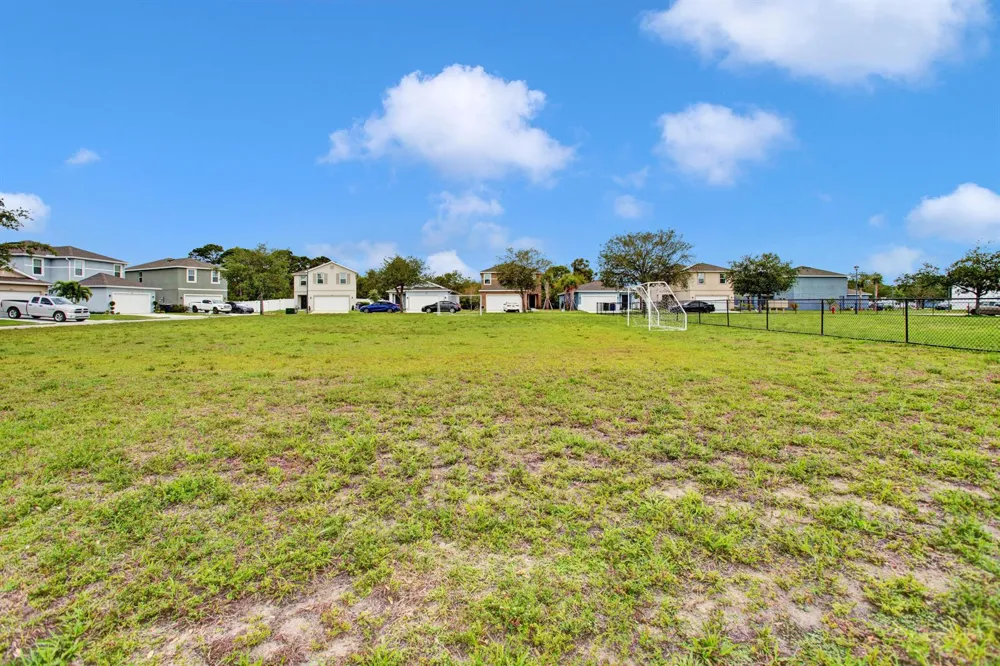 3343 Liberty Square Way #104 Fort Pierce, FL 34982