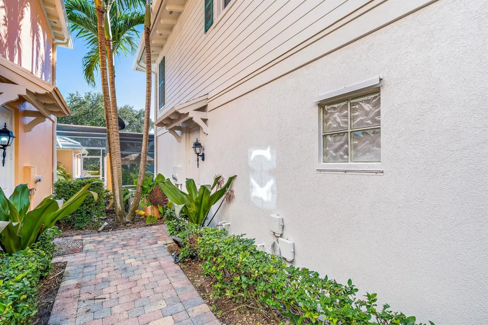 116 Caravelle Drive Jupiter, FL 33458