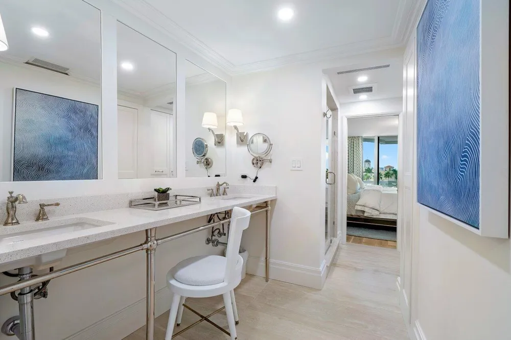 130 Sunrise Avenue #616 Palm Beach, FL 33480