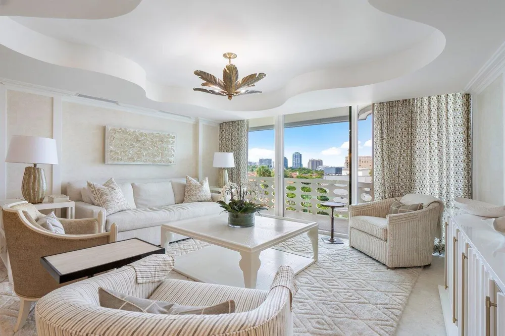 130 Sunrise Avenue #616 Palm Beach, FL 33480
