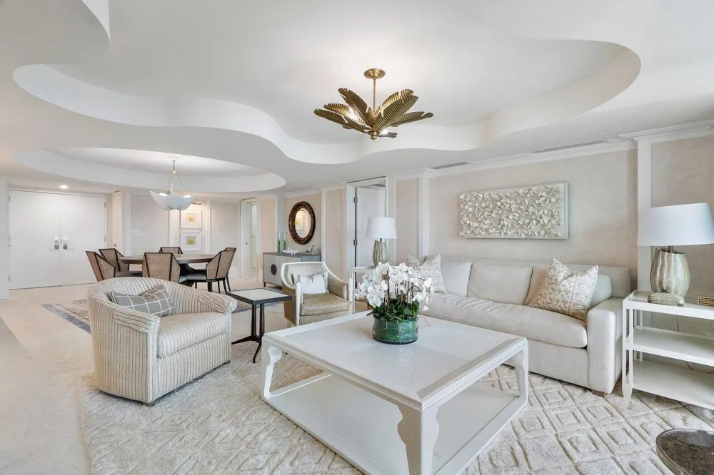 130 Sunrise Avenue #616 Palm Beach, FL 33480