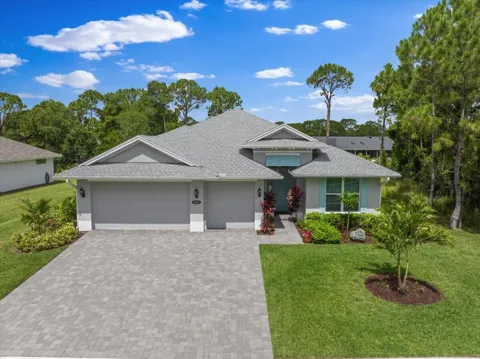 6805 49th Court