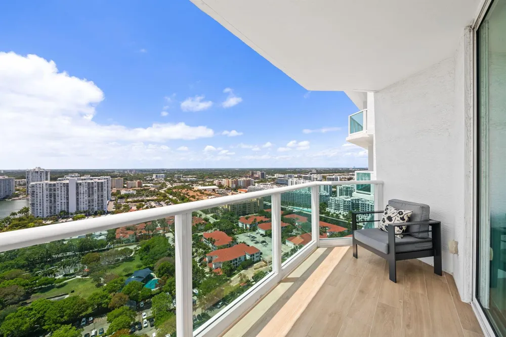 3301 NE 183rd Street #2906 Aventura, FL 33160