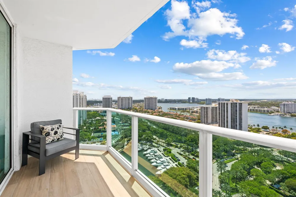 3301 NE 183rd Street #2906 Aventura, FL 33160