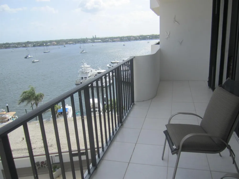 1208 Marine Way #608 North Palm Beach, FL 33408