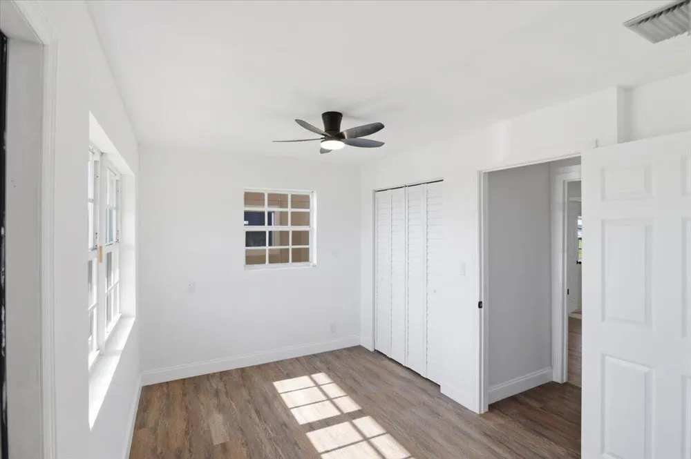 270 SW 10th Avenue South Bay, FL 33493