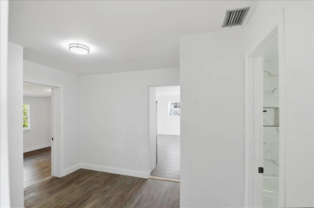 270 SW 10th Avenue South Bay, FL 33493