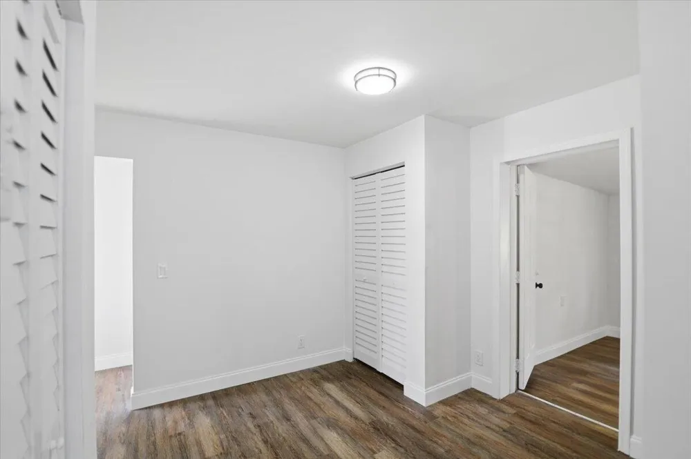 270 SW 10th Avenue South Bay, FL 33493