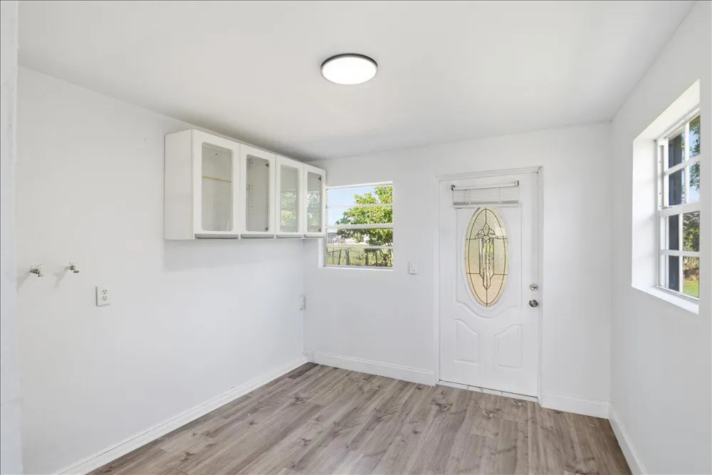 270 SW 10th Avenue South Bay, FL 33493