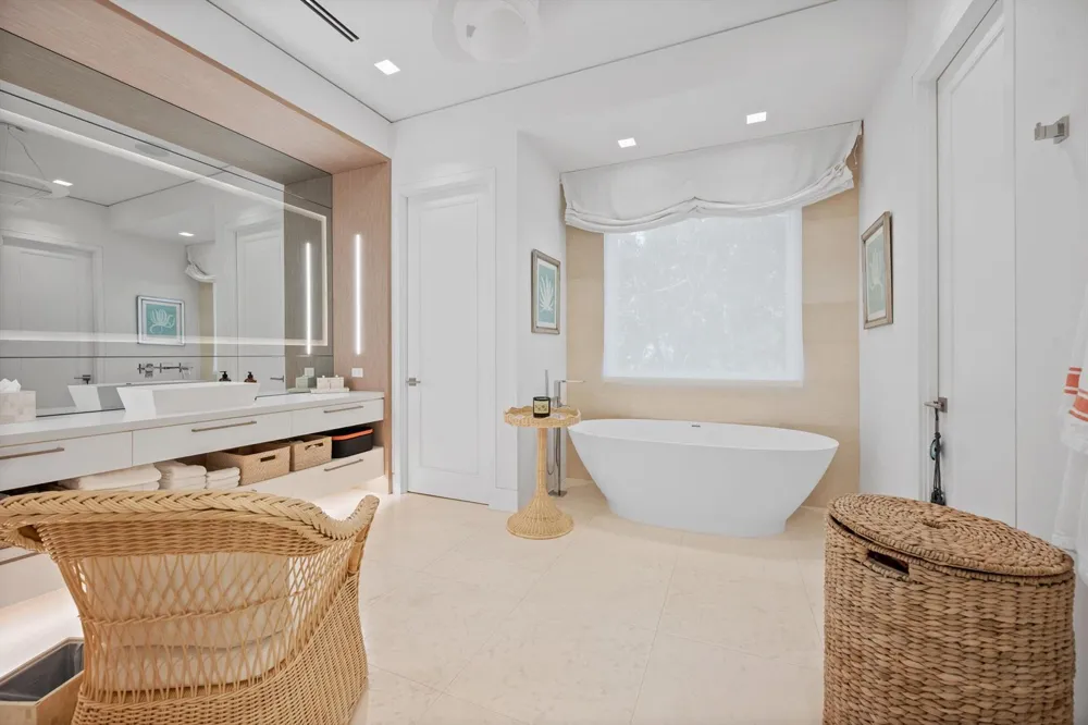 3501 Ocean Boulevard Gulf Stream, FL 33483