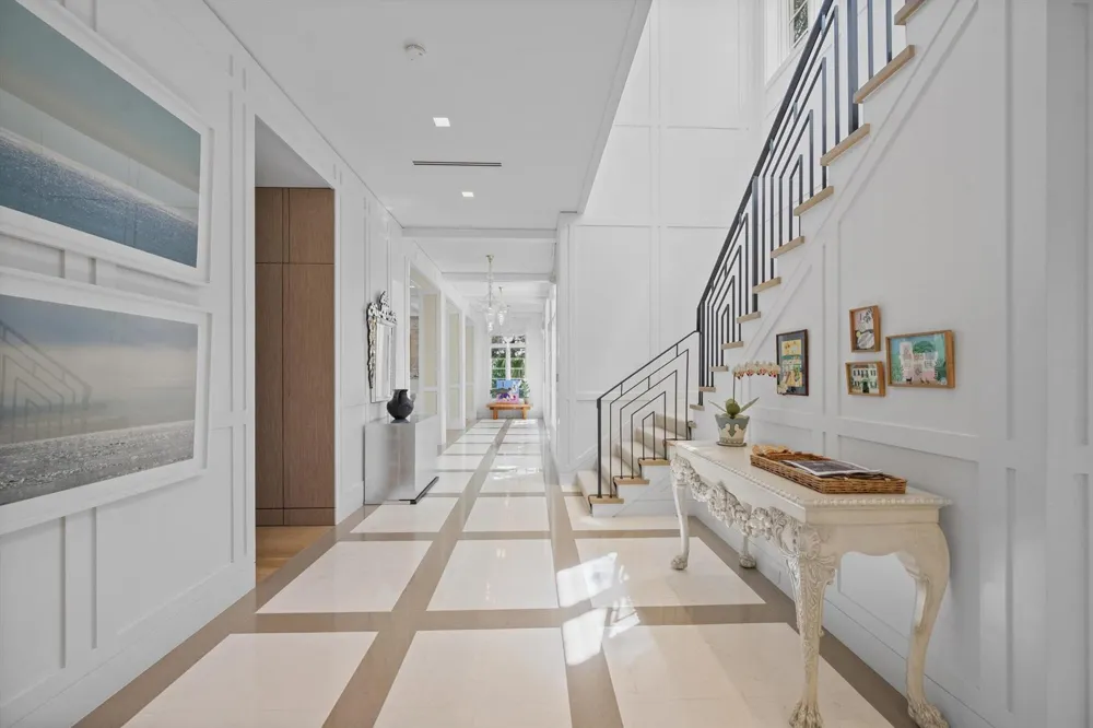 3501 Ocean Boulevard Gulf Stream, FL 33483