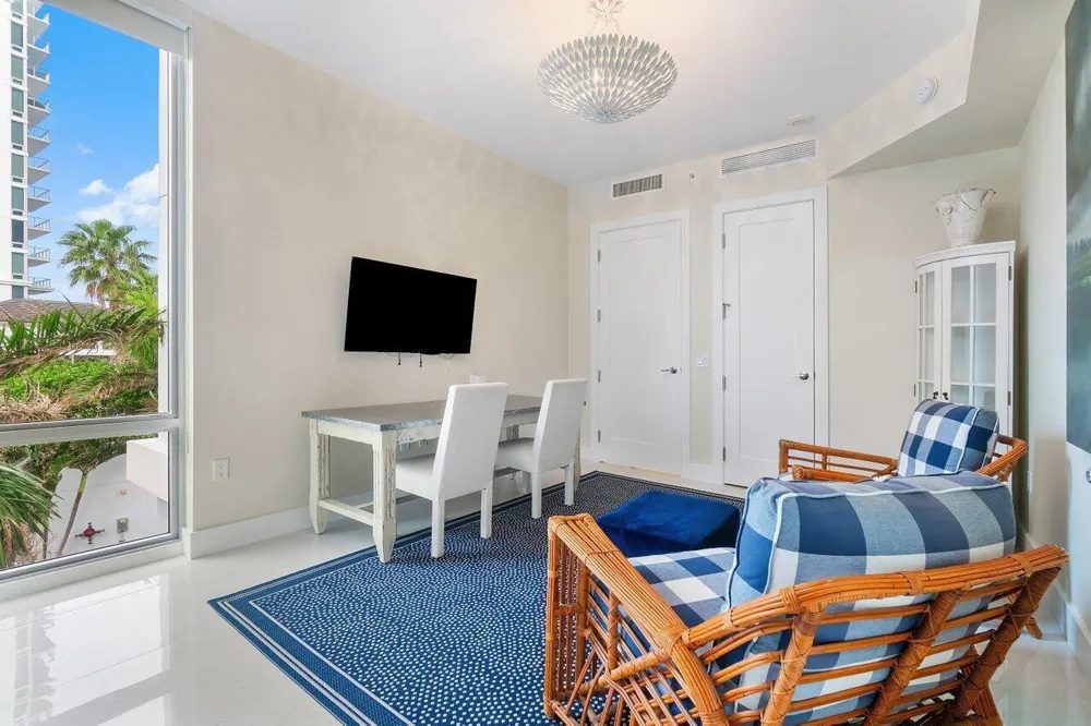 3 Water Club Way #401 North Palm Beach, FL 33408