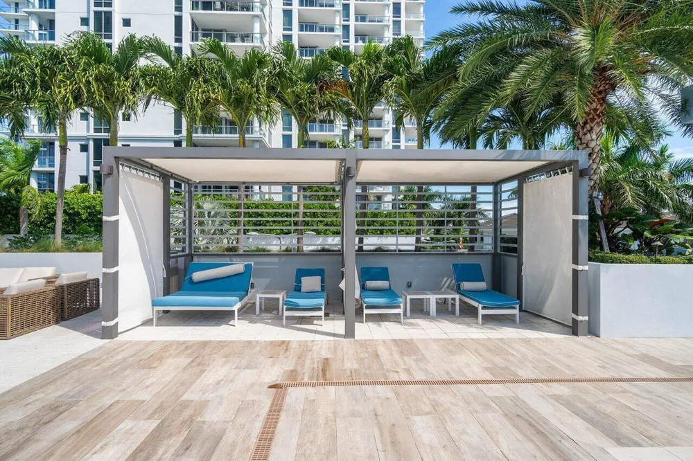 3 Water Club Way #401 North Palm Beach, FL 33408