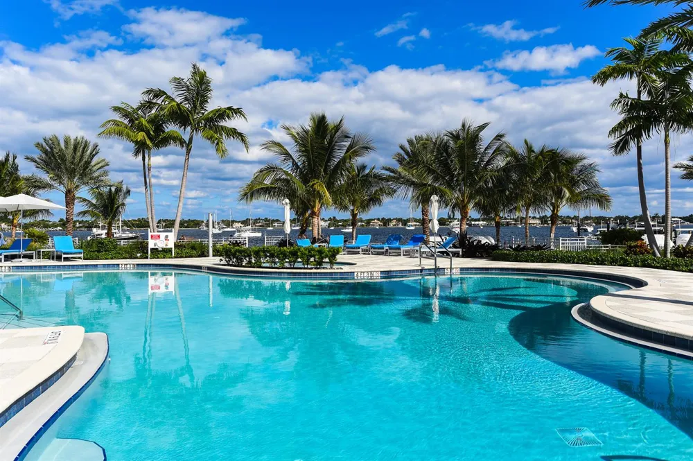 3 Water Club Way #401 North Palm Beach, FL 33408