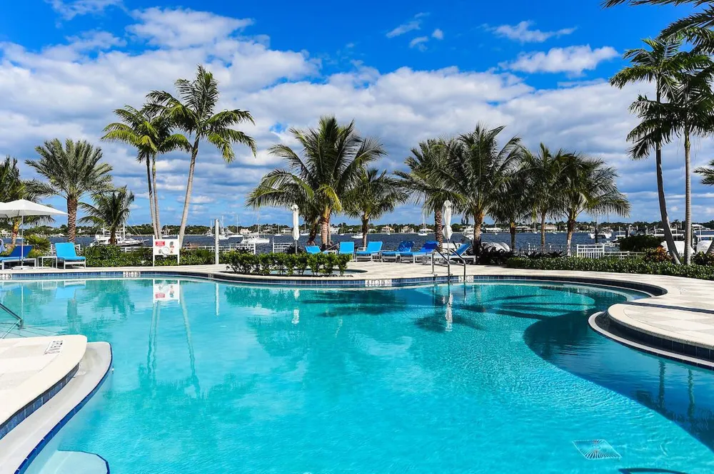 3 Water Club Way #401 North Palm Beach, FL 33408