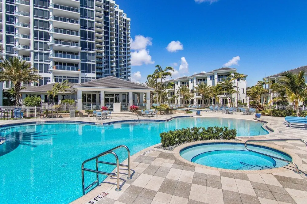 3 Water Club Way #401 North Palm Beach, FL 33408