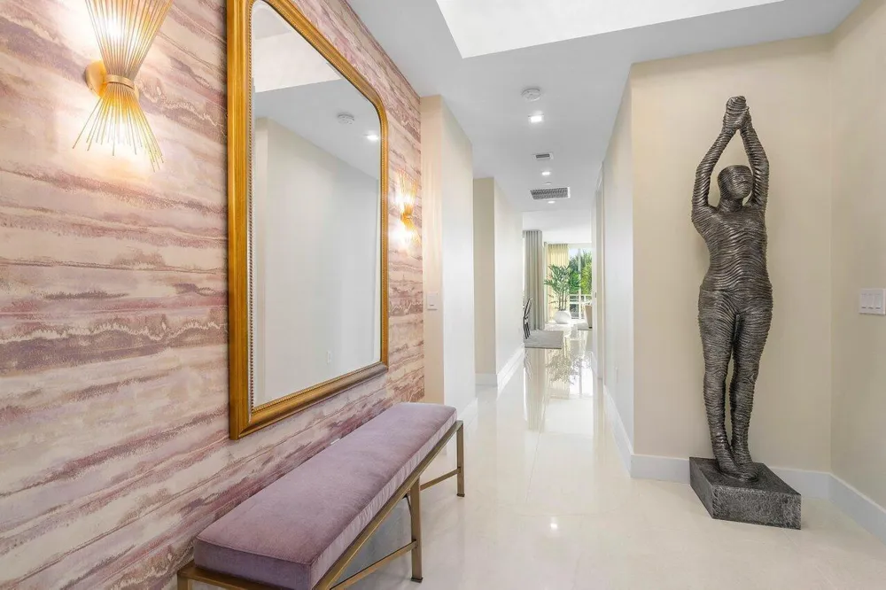 3 Water Club Way #401 North Palm Beach, FL 33408