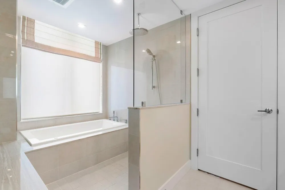 3 Water Club Way #401 North Palm Beach, FL 33408