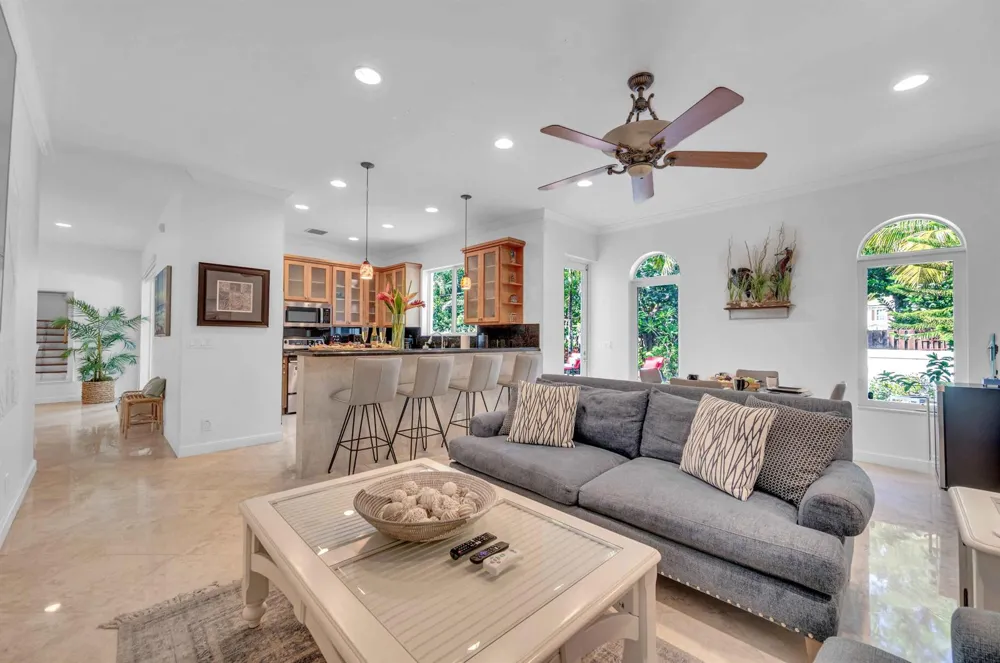 3315 NE 17th Street Fort Lauderdale, FL 33305