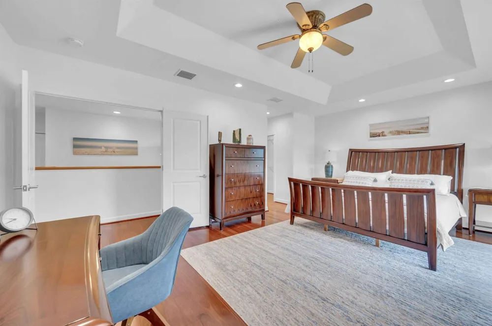3315 NE 17th Street Fort Lauderdale, FL 33305