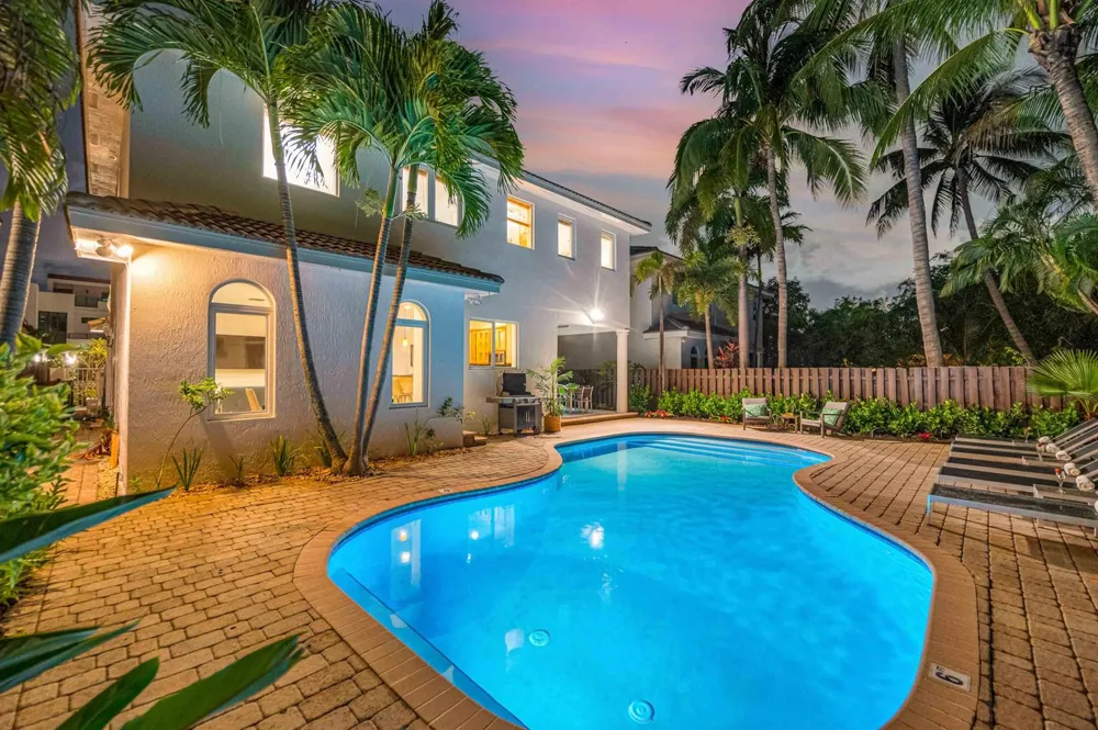 3315 NE 17th Street Fort Lauderdale, FL 33305