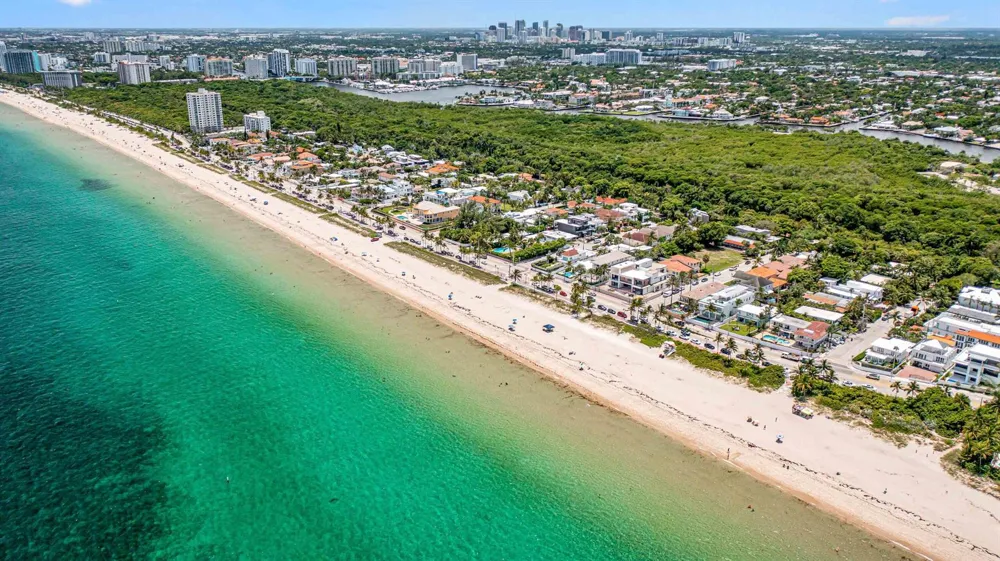 3315 NE 17th Street Fort Lauderdale, FL 33305
