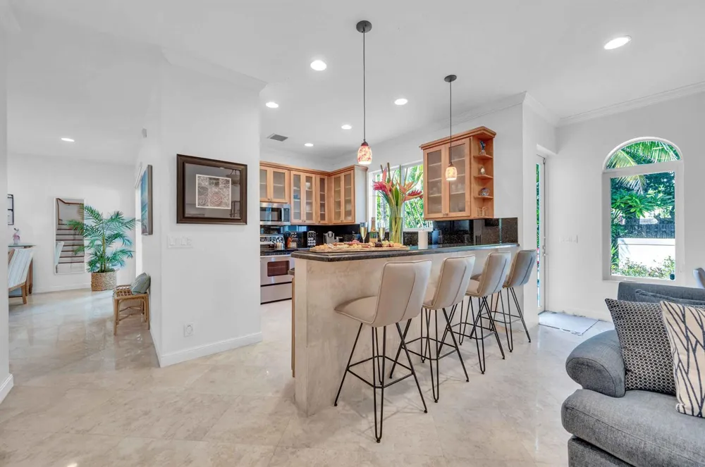 3315 NE 17th Street Fort Lauderdale, FL 33305