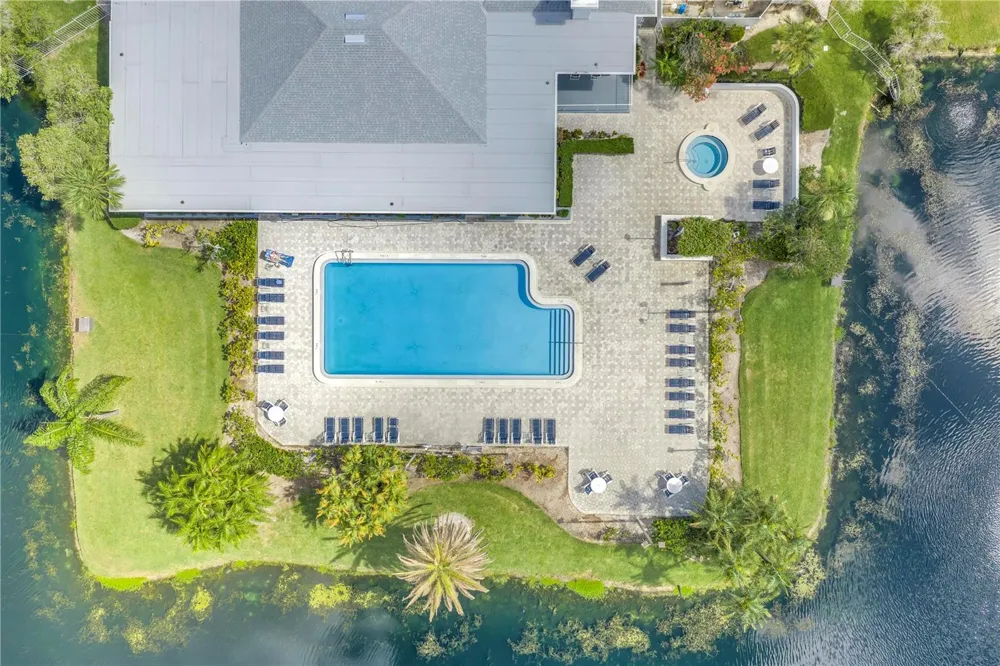 2333 FEATHER SOUND DRIVE #C201 Clearwater, FL 33762