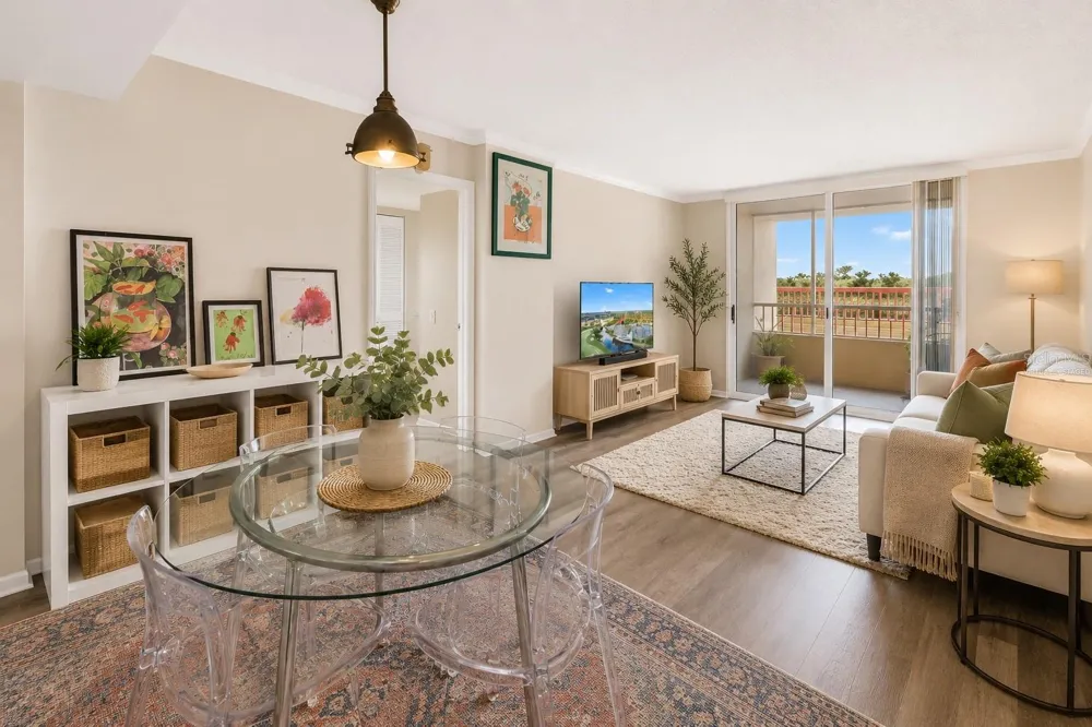2333 FEATHER SOUND DRIVE #C201 Clearwater, FL 33762