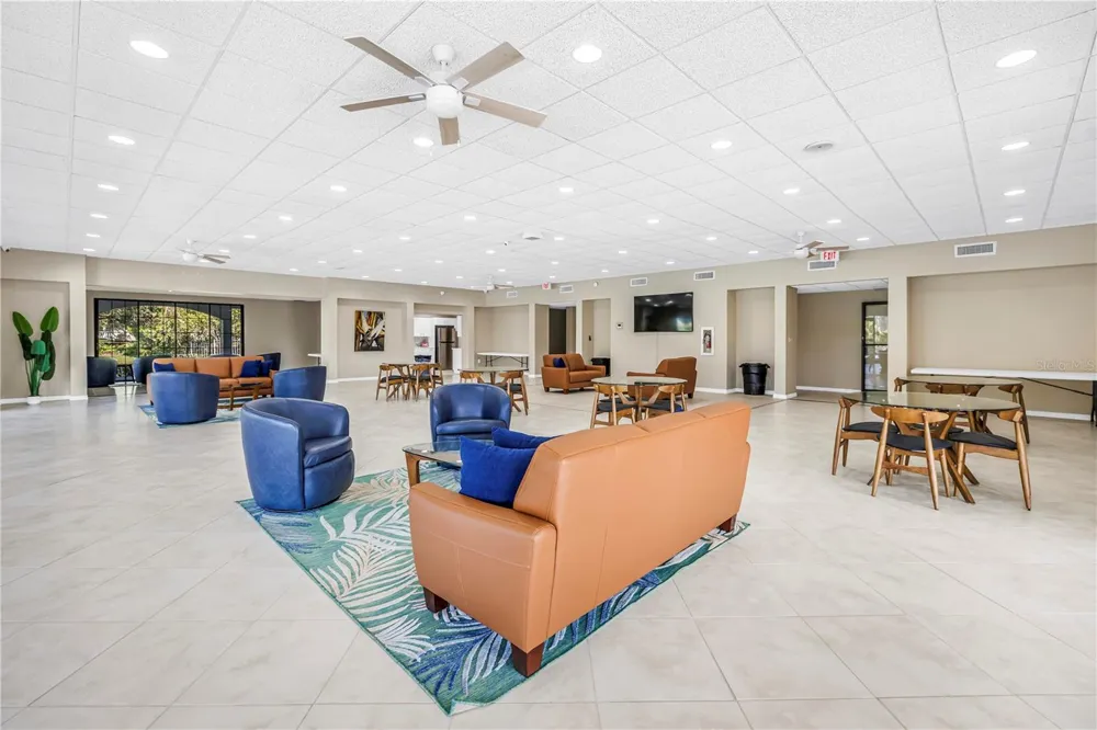 2333 FEATHER SOUND DRIVE #C201 Clearwater, FL 33762