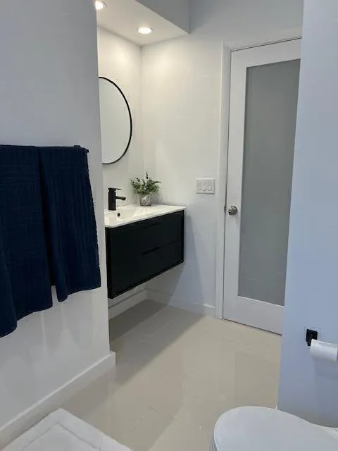 5880 NE 22nd Avenue Fort Lauderdale, FL 33308