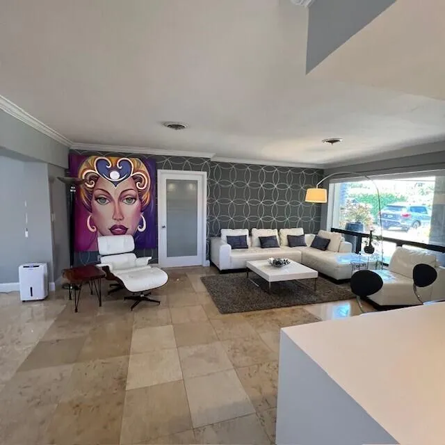 5880 NE 22nd Avenue Fort Lauderdale, FL 33308