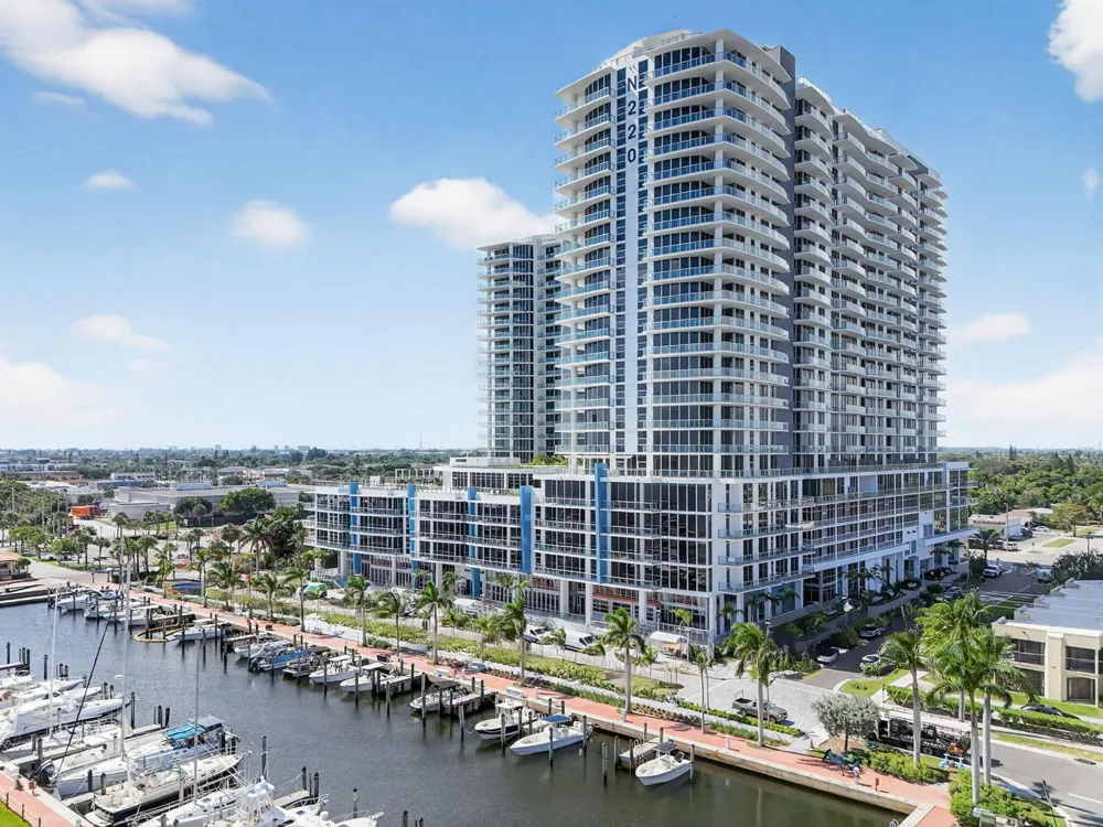 220 Lake Shore Drive #1906 Lake Park, FL 33403