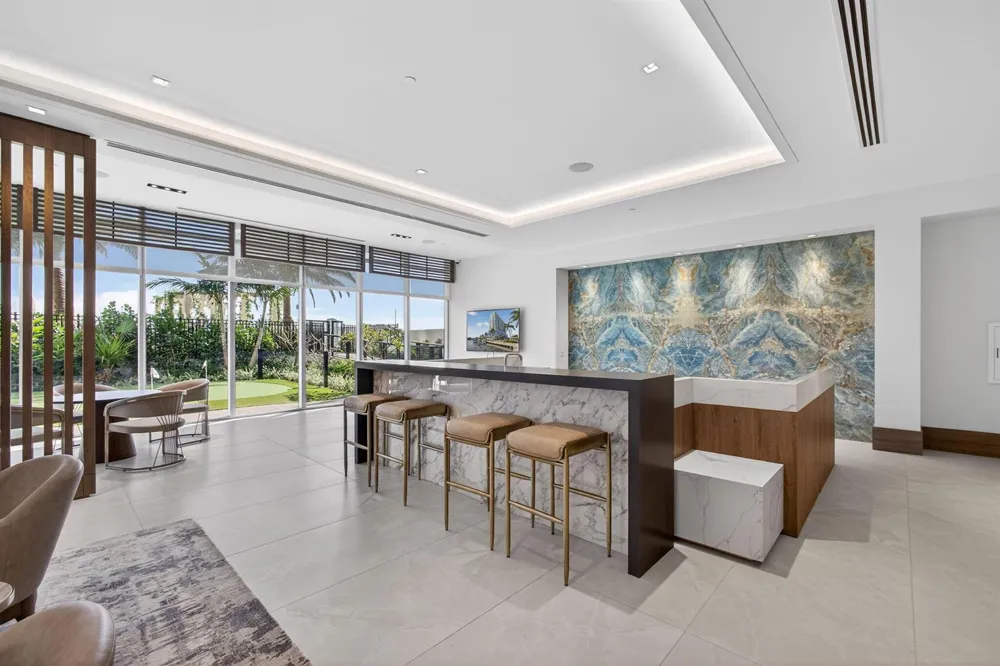 220 Lake Shore Drive #1906 Lake Park, FL 33403