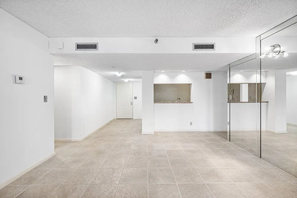 3400 S Ocean Boulevard #5k Highland Beach, FL 33487