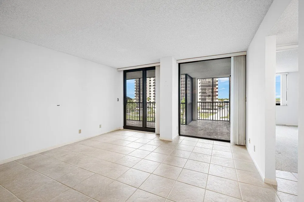 3400 S Ocean Boulevard #5k Highland Beach, FL 33487