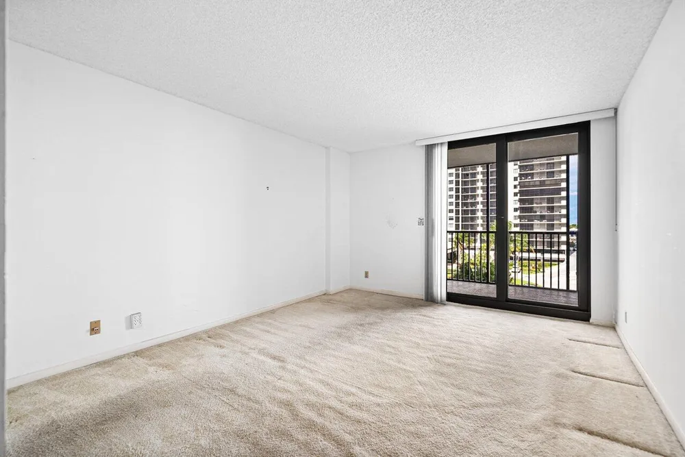 3400 S Ocean Boulevard #5k Highland Beach, FL 33487