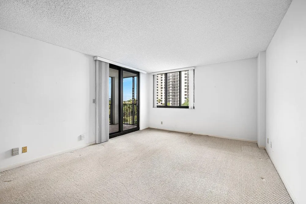 3400 S Ocean Boulevard #5k Highland Beach, FL 33487