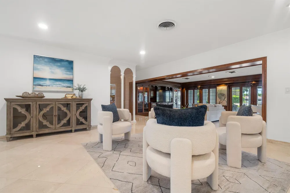 57 Cayuga Road Sea Ranch Lakes, FL 33308